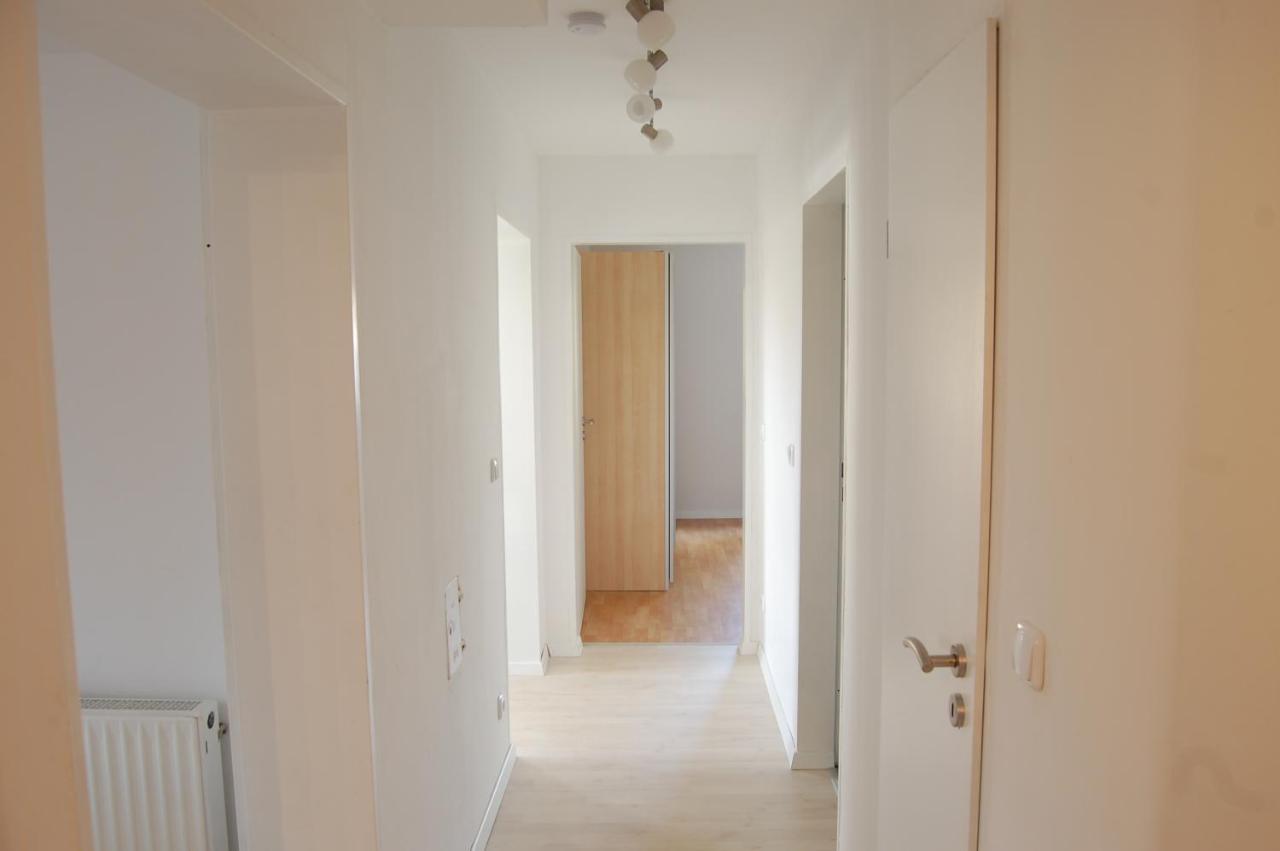 Wohnung Mit Kamin Terrasse Und Grill In Der Naehe Von Nuernberg Burgthann エクステリア 写真