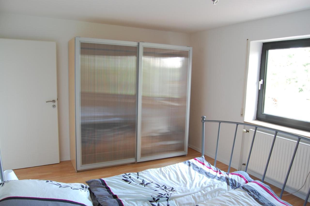 Wohnung Mit Kamin Terrasse Und Grill In Der Naehe Von Nuernberg Burgthann エクステリア 写真